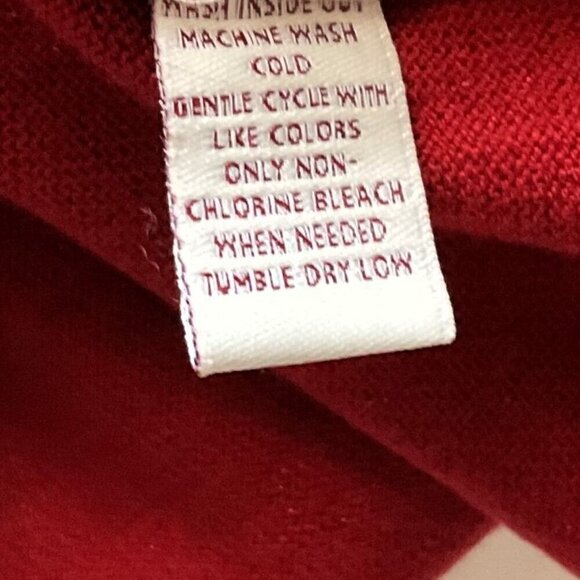VINTAGE  RED SHIMMER TOP PLUS LIKE NEW - Picture 13 of 13